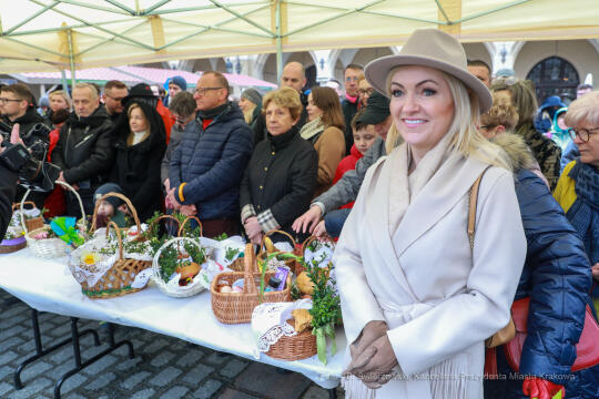 bs_220416_7173.jpg-Święcenie, Majchrowski, Jędraszewski, Dziwisz