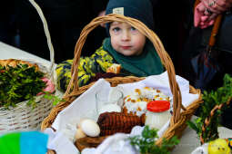 bs_220416_7179.jpg-Święcenie, Majchrowski, Jędraszewski, Dziwisz