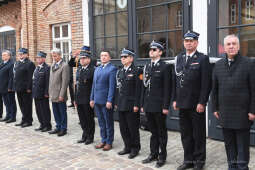 1414jpg.jpg-Wręczenie promes oraz decyzji o przyznaniu świadczeń ratowniczych,