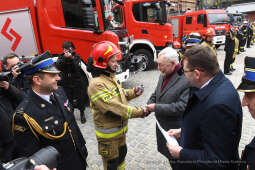 1616jpg.jpg-Wręczenie promes oraz decyzji o przyznaniu świadczeń ratowniczych,