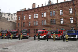 2121jpg.jpg-Wręczenie promes oraz decyzji o przyznaniu świadczeń ratowniczych,