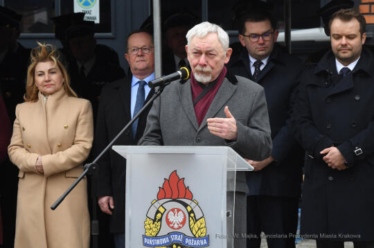 4040jpg.jpg-Wręczenie promes oraz decyzji o przyznaniu świadczeń ratowniczych,