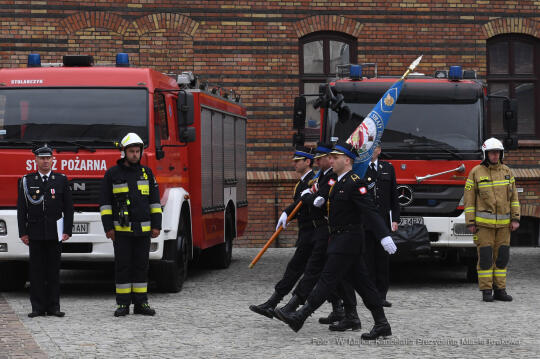 4343jpg.jpg-Wręczenie promes oraz decyzji o przyznaniu świadczeń ratowniczych,