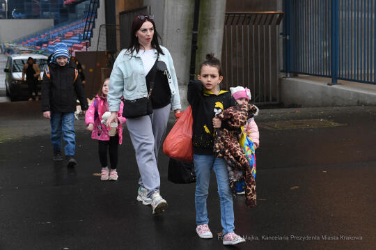 044jpg.jpg-Wyjazd uchodźców ukraińskich z Krakowa