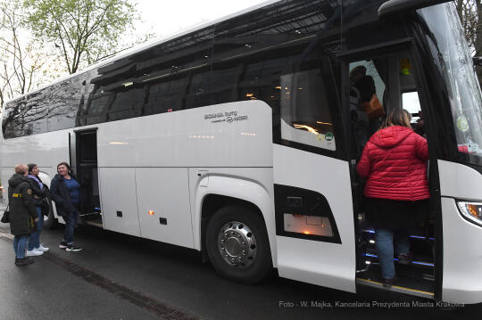 1111jpg.jpg-Wyjazd uchodźców ukraińskich z Krakowa