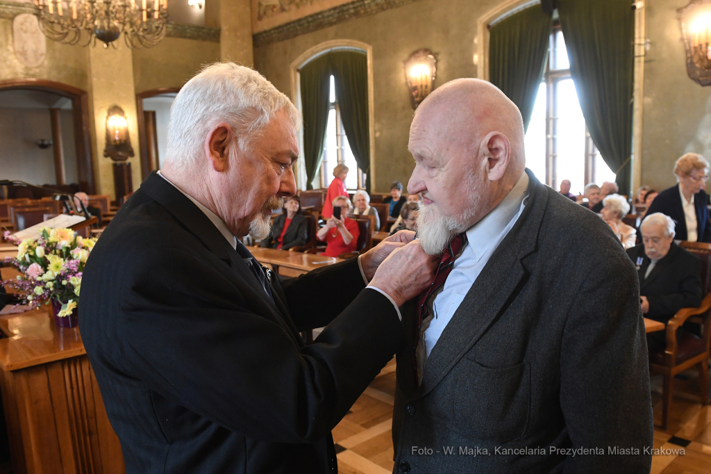 1717jpg.jpg-60-lecie Związku Emerytów  Autor: W. Majka