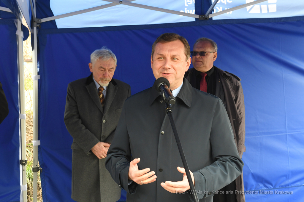 1010jpg.jpg-Otwarcie pierwszego w Krakowie slipu do wodowania i wyciągania  Autor: W. Majka