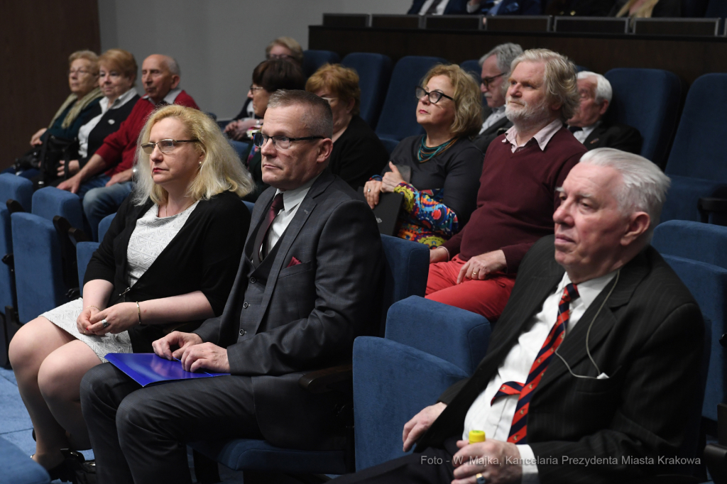 1010jpg.jpg-Nagroda im. Klemensa Bąkowskiego dla prof. Aleksandra Skotnickiego  Autor: W. Majka