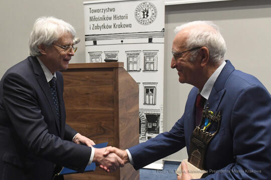 1919jpg.jpg-Nagroda im. Klemensa Bąkowskiego dla prof. Aleksandra Skotnickiego