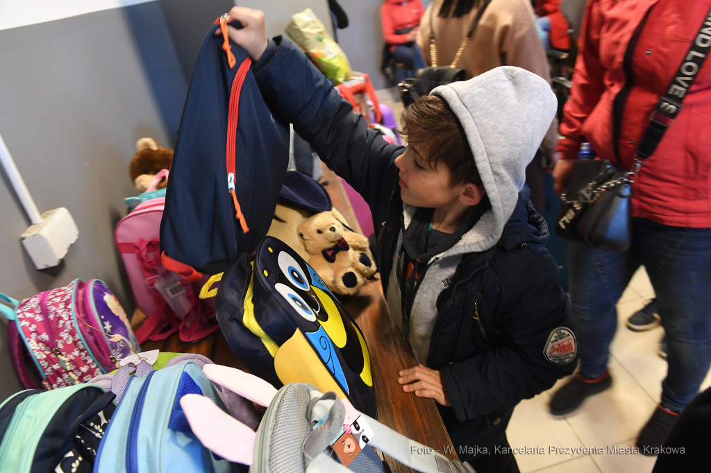 1111jpg.jpg-Wyjazd uchodźców ukraińskich do Innsbrucka  Autor: W. Majka