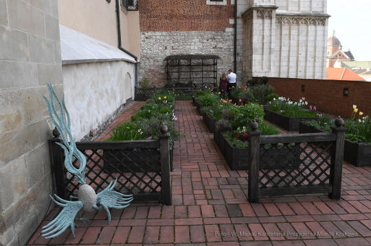 044jpg.jpg-Otwarcie wystawy „Smoczy Ogród. Bronisław Chromy na Wawelu”