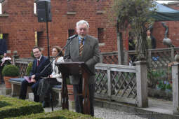 2424jpg.jpg-Otwarcie wystawy „Smoczy Ogród. Bronisław Chromy na Wawelu”