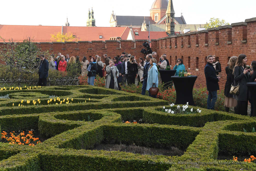 3939jpg.jpg-Otwarcie wystawy „Smoczy Ogród. Bronisław Chromy na Wawelu”  Autor: W. Majka