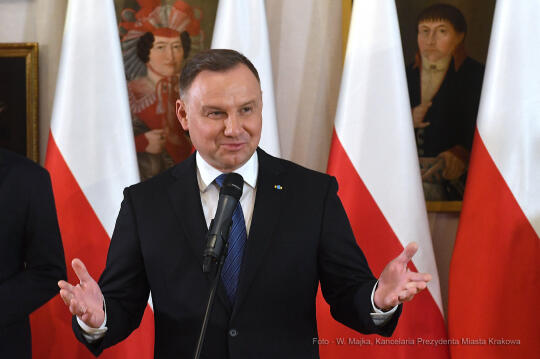 1010jpg.jpg-Uroczystość wręczenia Orderu Orła Białego Adamowi Macedońskiemu