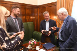 066jpg.jpg-Spotkanie z Sekretarzem Generalnym OWHC Mikhaëlem De Thyse