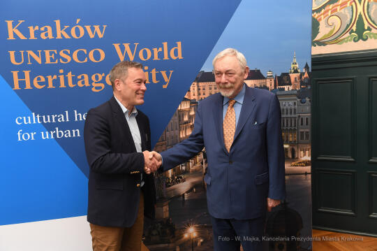 1010jpg.jpg-Spotkanie z Sekretarzem Generalnym OWHC Mikhaëlem De Thyse