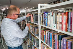 bs_220509_2973.jpg-Biblioteka, otwarcie, Olesiak, Komarewicz