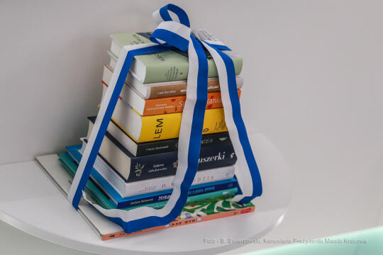 bs_220509_2986.jpg-Biblioteka, otwarcie, Olesiak, Komarewicz