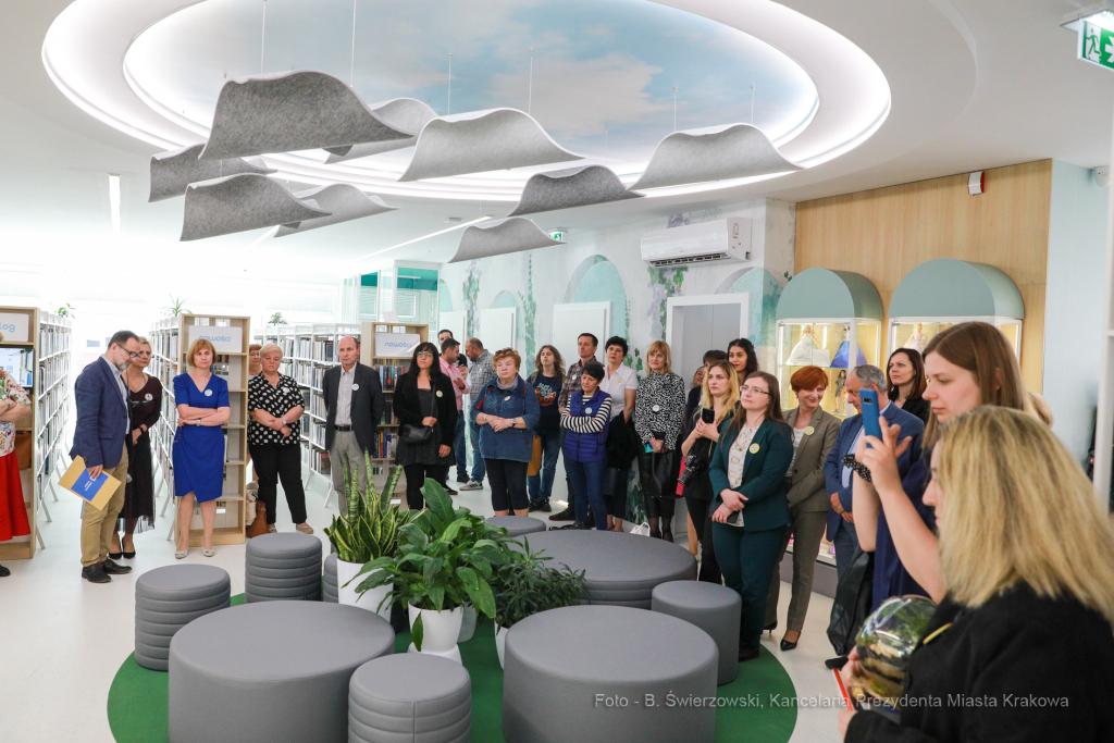 bs_220509_3090.jpg-Biblioteka, otwarcie, Olesiak, Komarewicz  Autor: B. Świerzowski