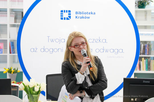 bs_220509_3125.jpg-Biblioteka, otwarcie, Olesiak, Komarewicz