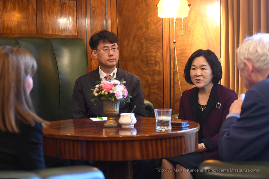 1212jpg.jpg-powstanie placówki opiekuńczo- wychowawczej dla sierot wojennych z Ukrainy  Autor: W. Majka