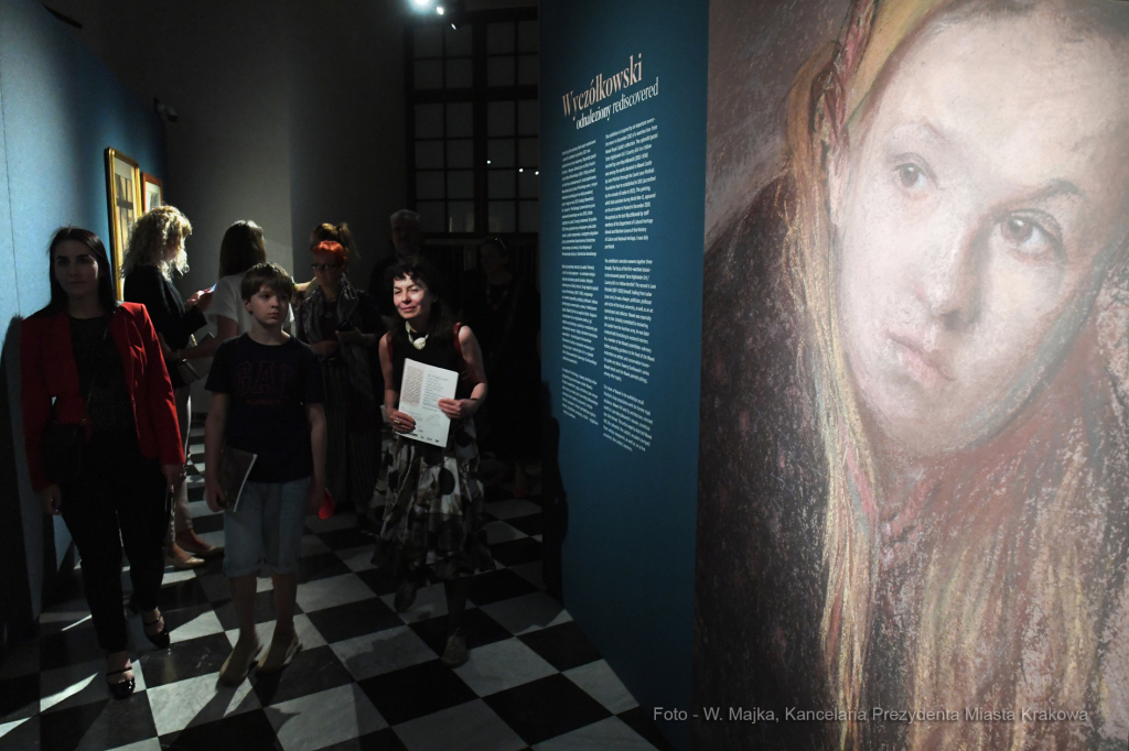 2323jpg.jpg-Otwarcie wystawy „Wyczółkowski odnaleziony”  Autor: W. Majka