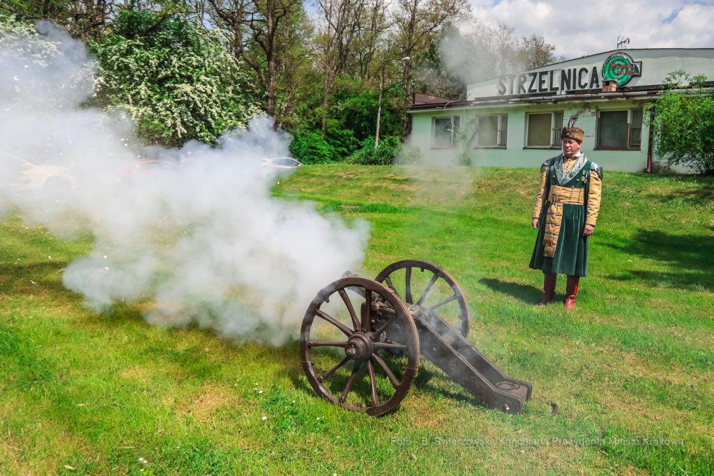 bs-maja 14, 2022-imgl3820.jpg-Bractwo Kurkowe, Strzelanie, Kośmider,  Autor: B. Świerzowski