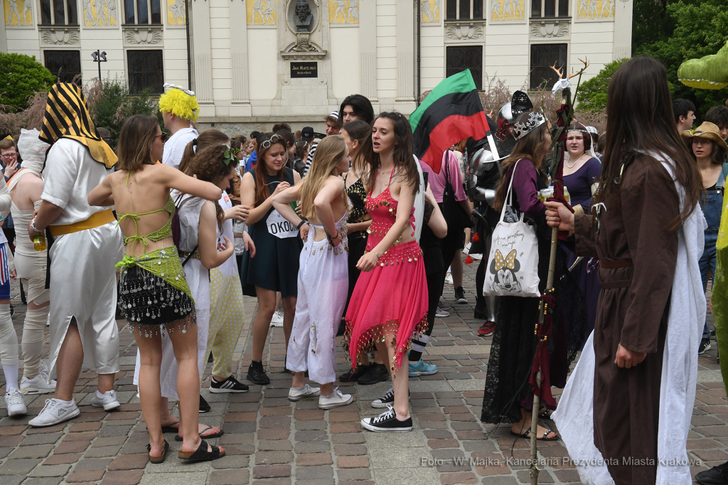 044jpg.jpg-Juwenalia Krakowskie - Przekazanie Klucza do Bram Miasta  Autor: W. Majka