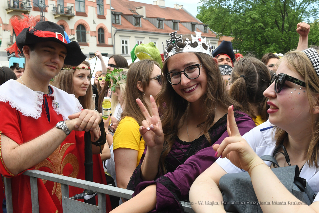 1313jpg.jpg-Juwenalia Krakowskie - Przekazanie Klucza do Bram Miasta  Autor: W. Majka