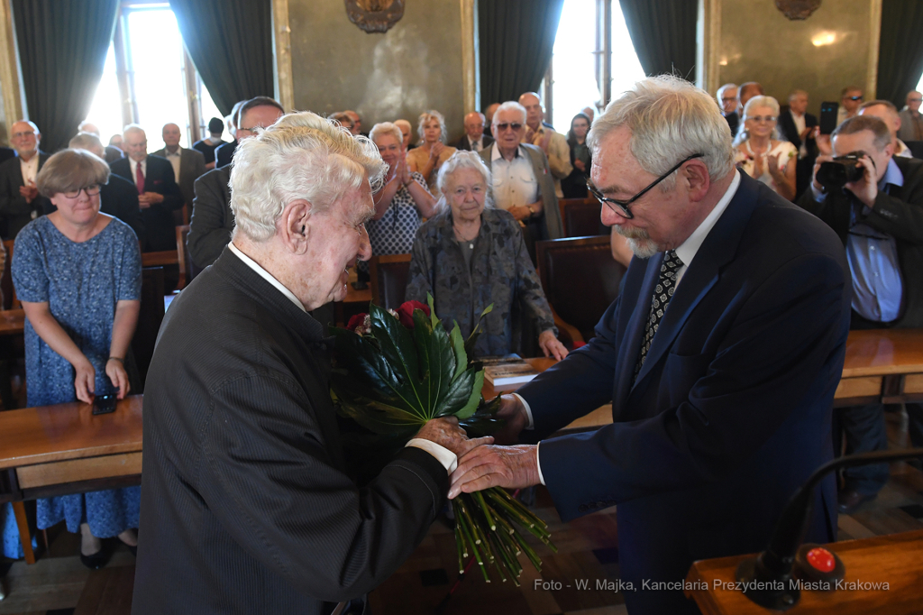 1515jpg.jpg-Jubileusz 90-lecia Andrzeja Kurza  Autor: W. Majka