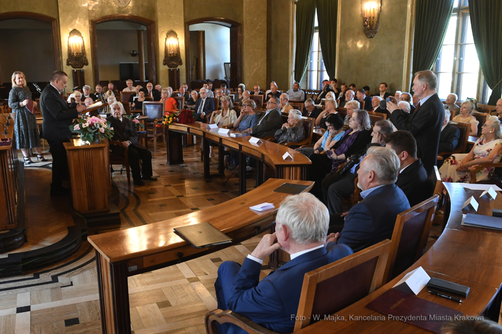 2323jpg.jpg-Jubileusz 90-lecia Andrzeja Kurza  Autor: W. Majka