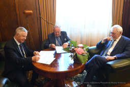 011jpg.jpg-Via Medicorum