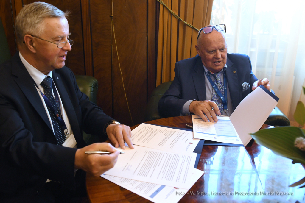 022jpg.jpg-Via Medicorum  Autor: W. Majka