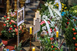 bs_220523_1918.jpg-Pogrzeb, Jerzy Trela, Leńcze, Majchrowski