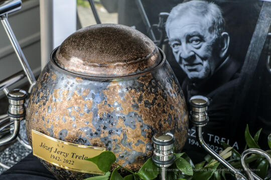 bs_220523_6007.jpg-Pogrzeb, Jerzy Trela, Leńcze, Majchrowski