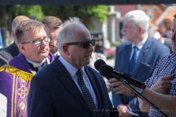 bs_220523_6201.jpg-Pogrzeb, Jerzy Trela, Leńcze, Majchrowski