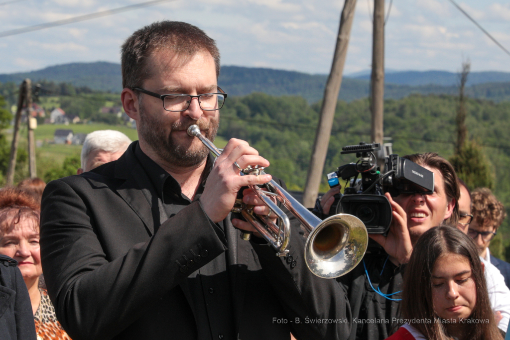 bs_220523_6239.jpg-Pogrzeb, Jerzy Trela, Leńcze, Majchrowski  Autor: B. Świerzowski