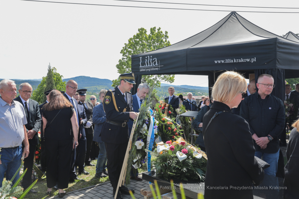 bs_220523_6267.jpg-Pogrzeb, Jerzy Trela, Leńcze, Majchrowski  Autor: B. Świerzowski