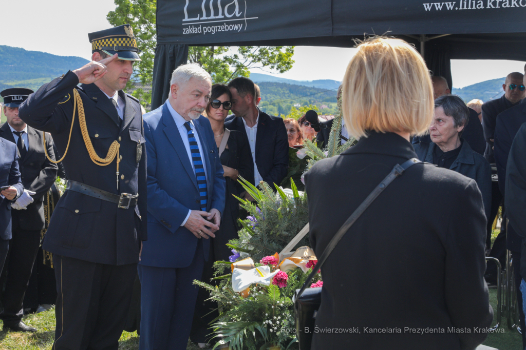 bs_220523_6272.jpg-Pogrzeb, Jerzy Trela, Leńcze, Majchrowski  Autor: B. Świerzowski