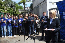 1010jpg.jpg-hali sportowej przy IX Liceum