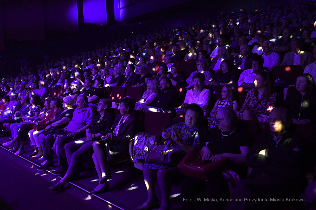 1212jpg.jpg-Cracoviae Merernti  Autor: W. Majka