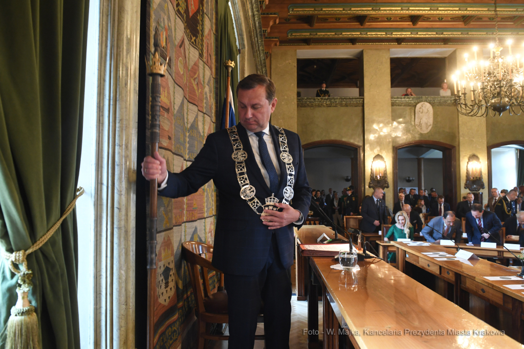 022jpg.jpg-„Cracoviae Merenti”  Autor: W. Majka