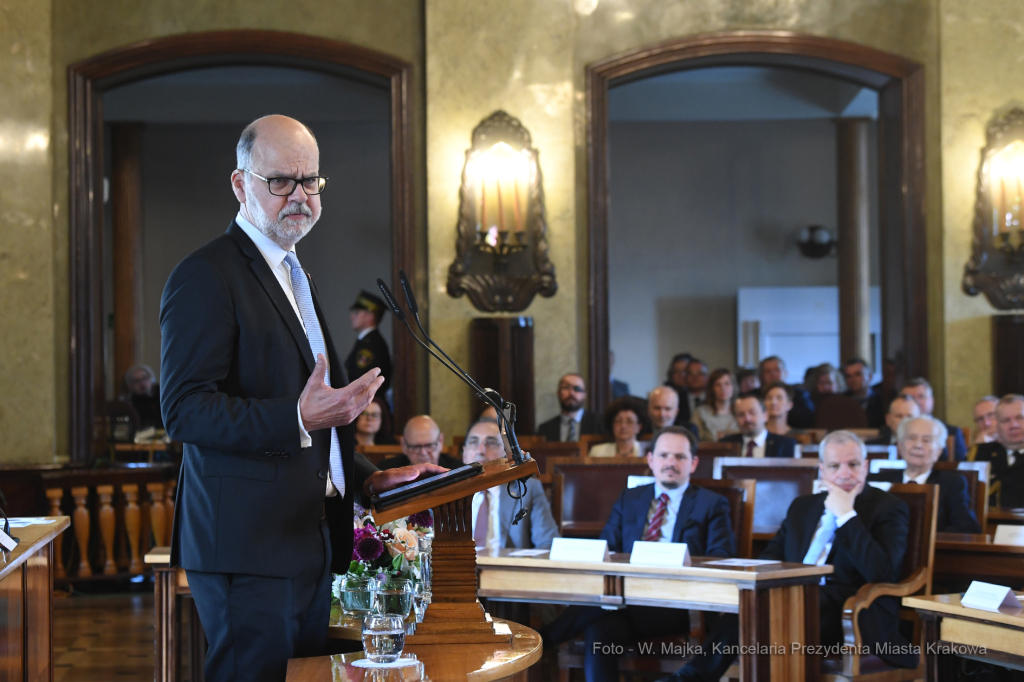 1919jpg.jpg-„Cracoviae Merenti”  Autor: W. Majka