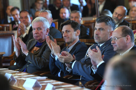 2222jpg.jpg-„Cracoviae Merenti”