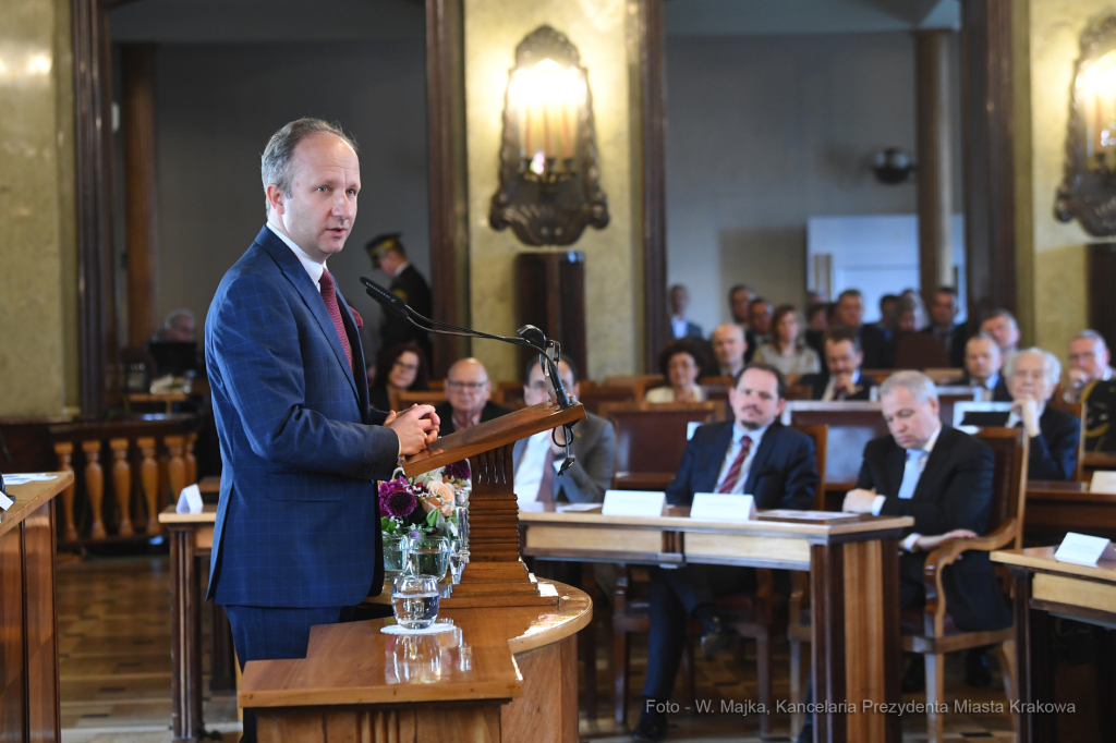 2727jpg.jpg-„Cracoviae Merenti”  Autor: W. Majka