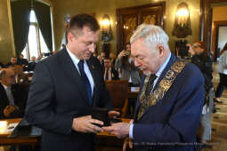 3131jpg.jpg-„Cracoviae Merenti”