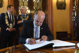 3939jpg.jpg-„Cracoviae Merenti”