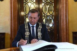 4141jpg.jpg-„Cracoviae Merenti”