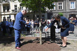 1212jpg.jpg-Spotkanie przy Żywym Pomniku Pamięci – Drzewie Tadeusza Pankiewicza