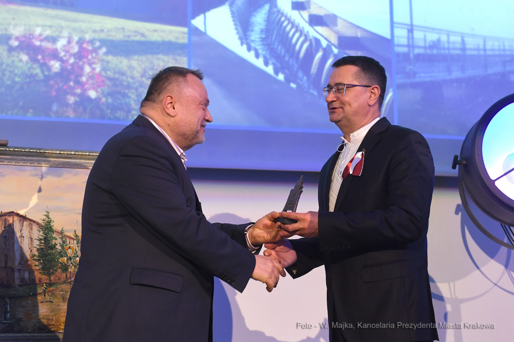 1313jpg.jpg-MPWIK  Autor: W. Majka